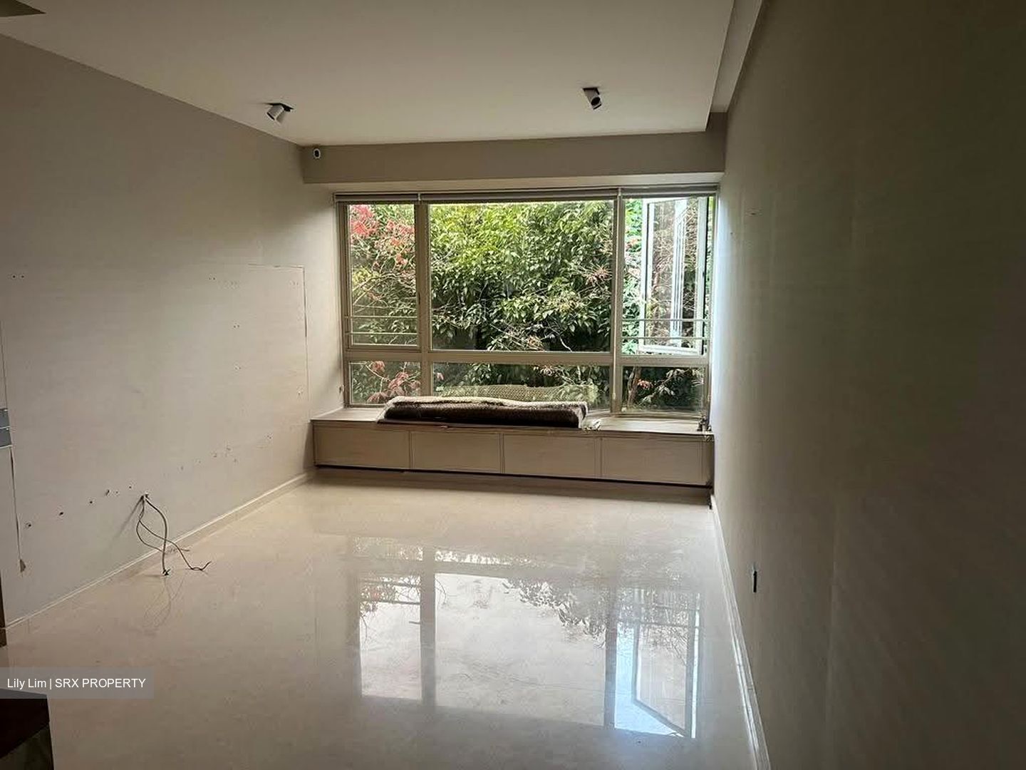 Flamingo Valley (D15), Condominium #622230341